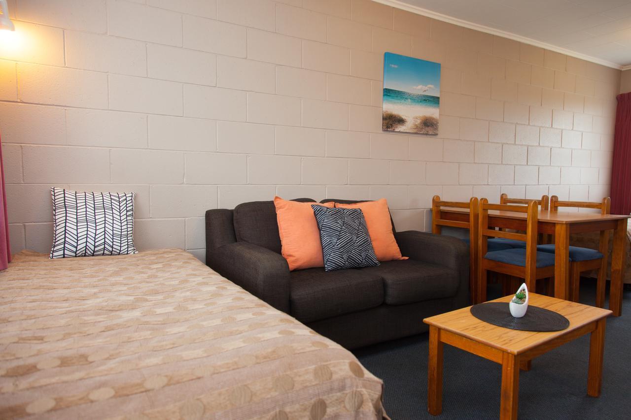 Otorohanga & Waitomo Motels Екстер'єр фото